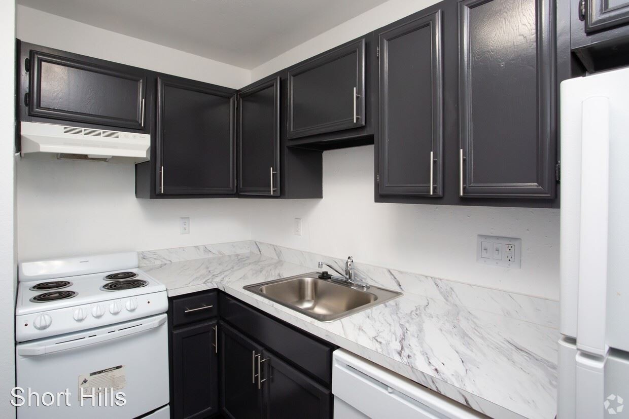 Foto principal - 8001 Gessner Dr