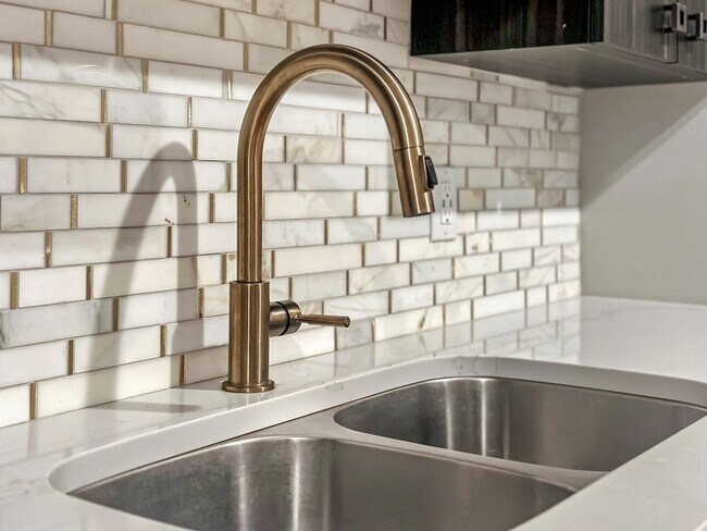 Foto del edificio - 800 Douglas St NW