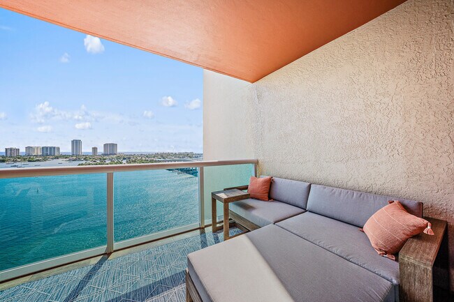 Foto del edificio - 2640 Lake Shore Dr