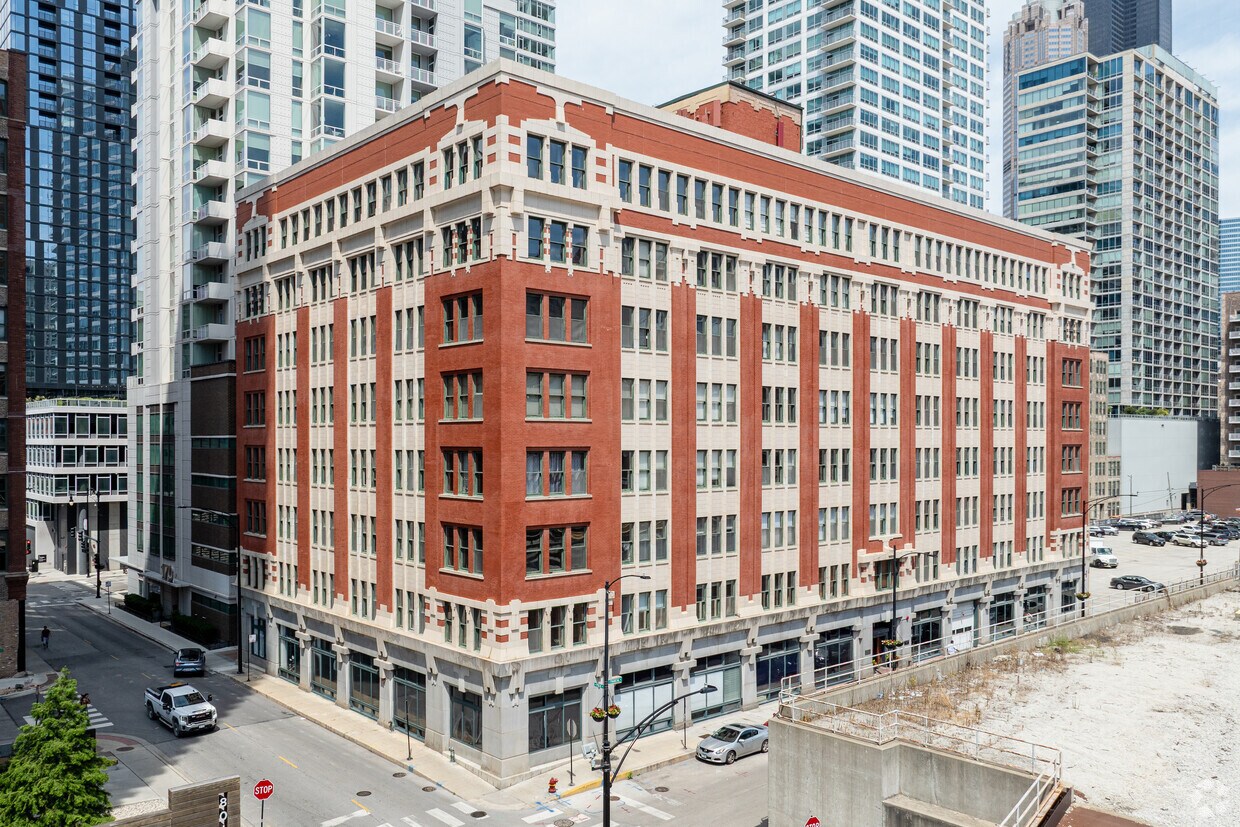 Primario - Polk Street Station