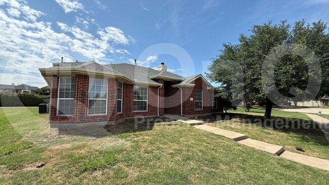 Building Photo - 1941 Harvester Dr