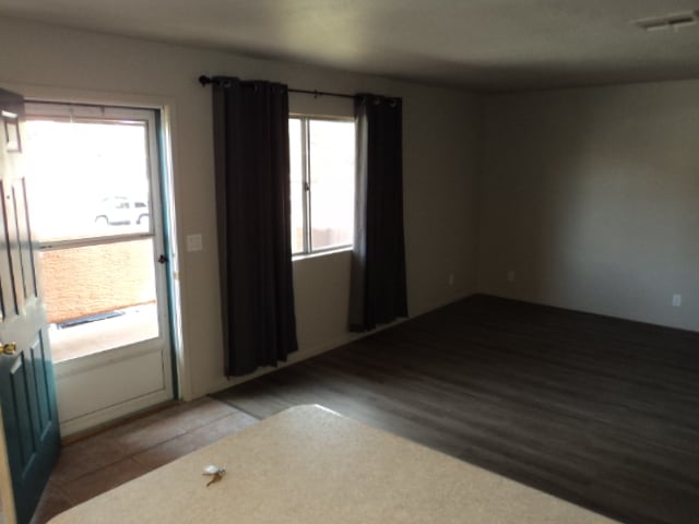Building Photo - 811 Mesquite Springs Dr