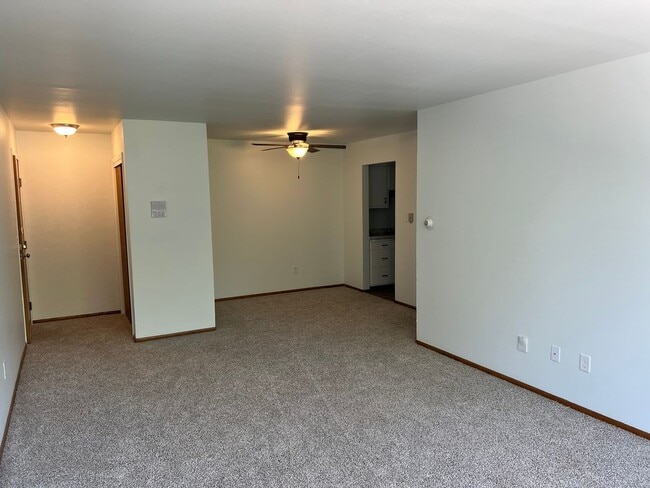 Interior Photo - Biscayne Apartments