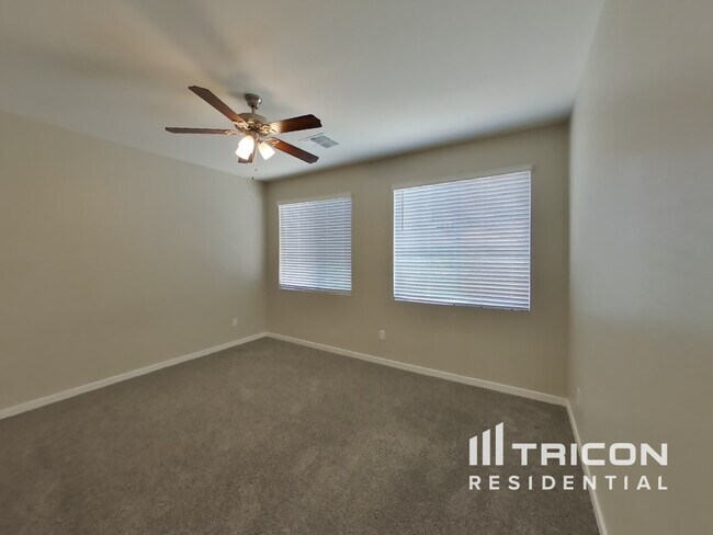 Building Photo - 4537 E Granada St Mesa AZ