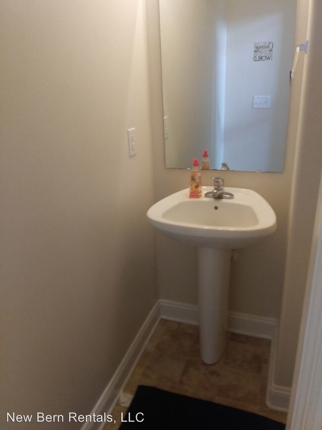 Building Photo - 4228 Arbor Green Way