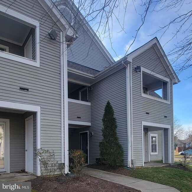 14001 Lord Marlborough Pl Unit 211, Upper Marlboro, MD 20772 Condo