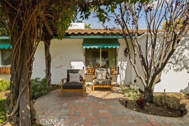 Foto del edificio - 1746 N Vallejo Way