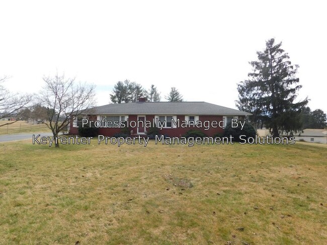 Building Photo - 2135 Stuarts Draft Hwy