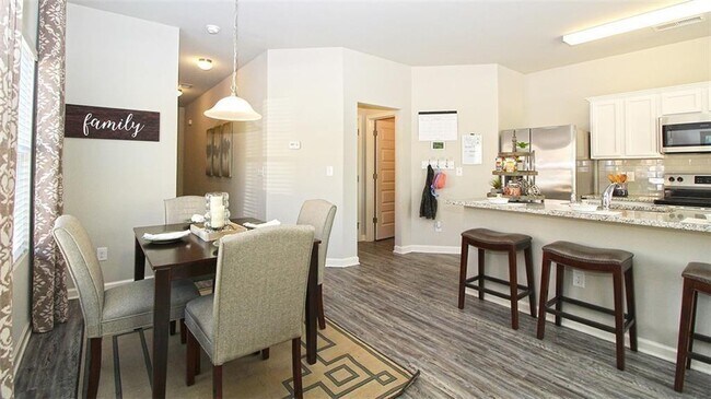 Foto del edificio - 3577 Brycewood Dr