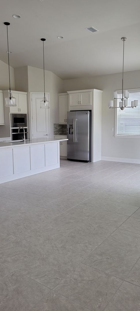 Foto del edificio - 3/2 with 2 car garage. Newer Construction home in Oakmont
