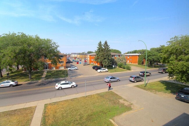 Building Photo - Par 2835