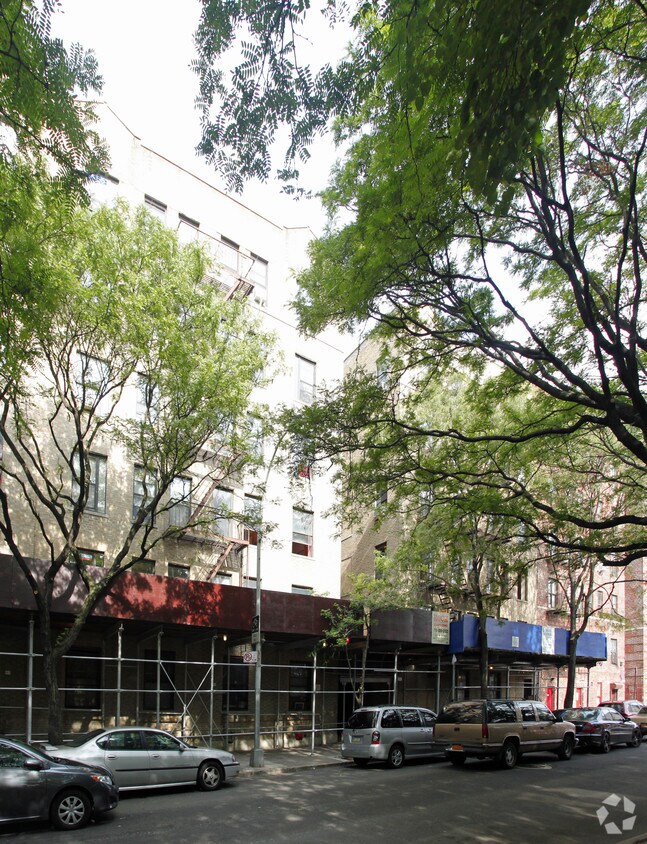 Foto del edificio - 1083 Longfellow Ave