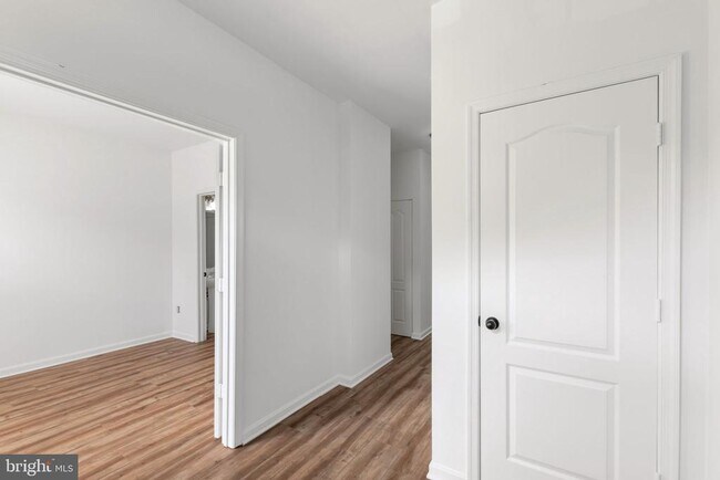 Foto del edificio - 2372 Woodland Pond Ln