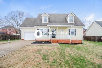 Building Photo - 921 Turlough Ct
