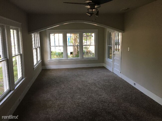Foto del edificio - 2 br, 1 bath House - 1009 Miami Street