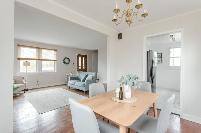 Foto del edificio - 205 Lattimore Rd