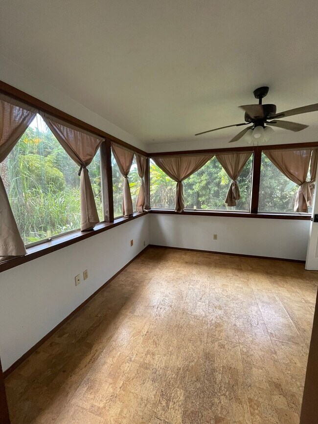 Building Photo - 79-973 Kealaola Rd