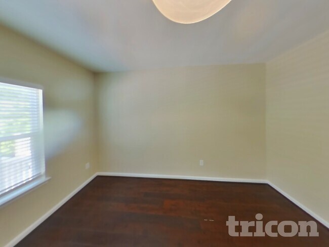 Foto del edificio - 1032 Pultney Ln