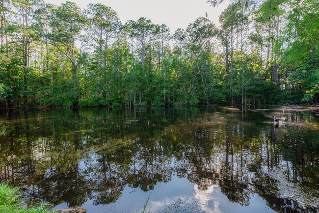 Foto del edificio - 7224 Lago Vista Ct