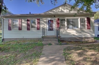 Building Photo - 2110 Mississippi Blvd