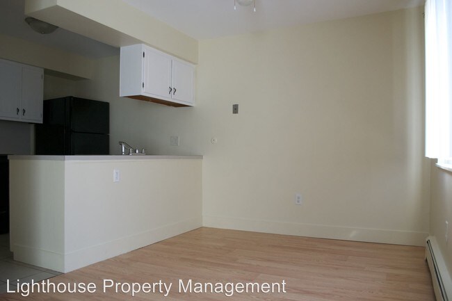Foto del edificio - 692 44th St SE SE