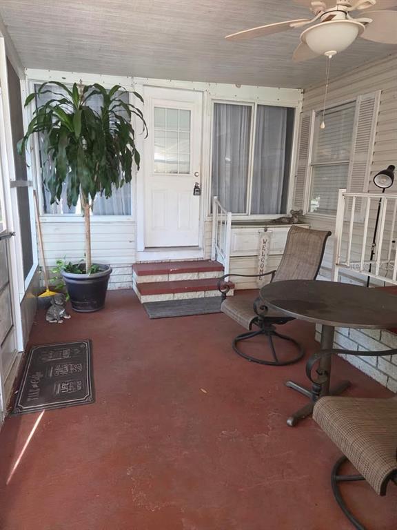 Foto del edificio - 429 Heron Hollow