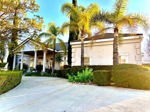 Building Photo - 685 Bradbury Dr