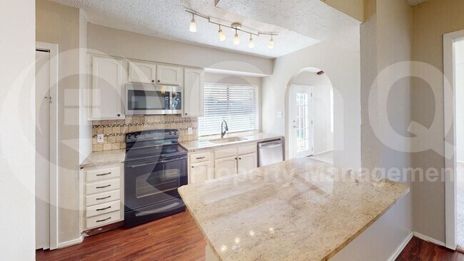 Foto del edificio - 5306 Princess Ct