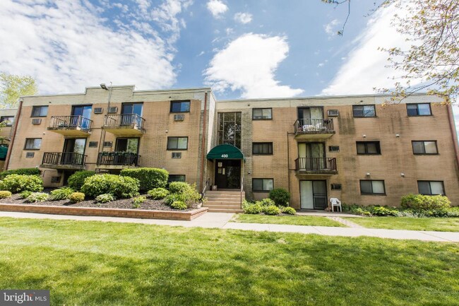 Foto del edificio - 1575 W Street Rd