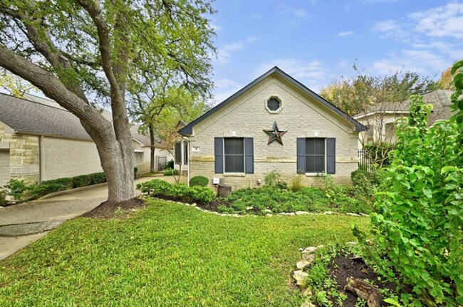 Building Photo - 31 Troon Dr