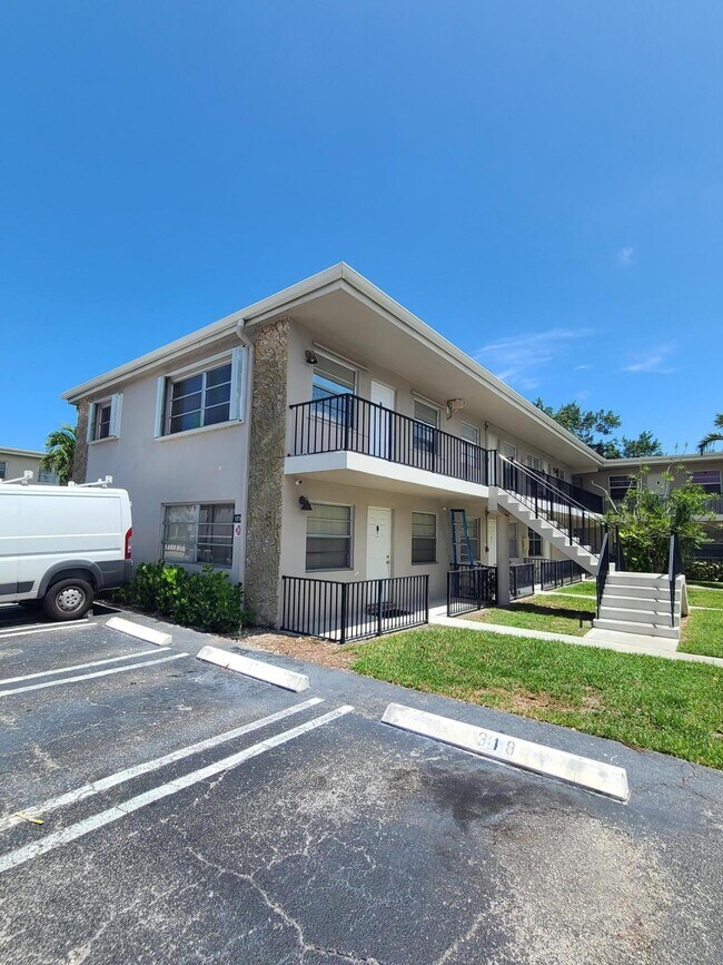 Foto del edificio - 1250 Old Boynton Road