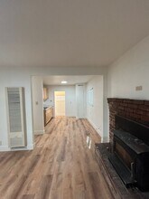 Building Photo - 1049 Lodi Ave