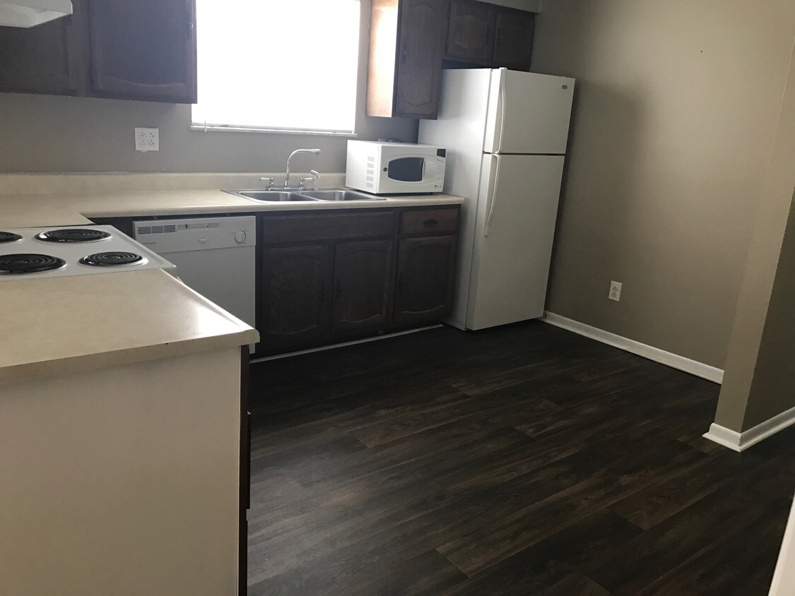 Foto principal - 18 Werner Dr