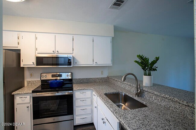 Foto del edificio - 480 Reed Canal Rd