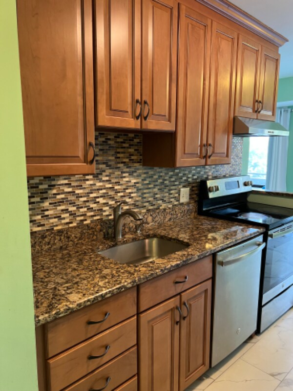 6429 Richmond Hwy Unit APT 204, Alexandria, VA 22306 Condo for Rent