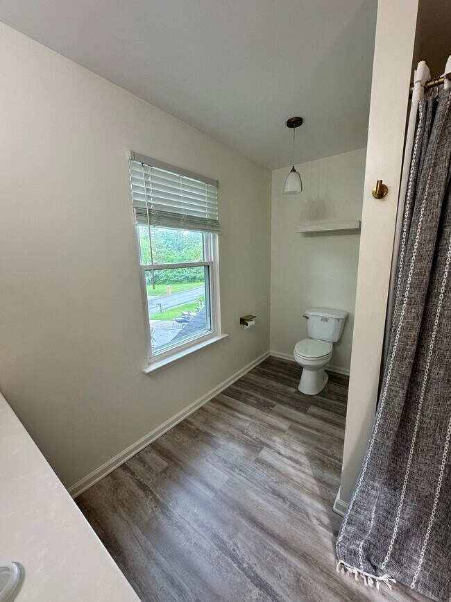 Foto del edificio - 435 Smallwood Dr