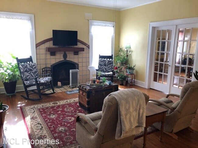 Foto del edificio - 3 br, 2 bath House - 2 Brookwood Circle