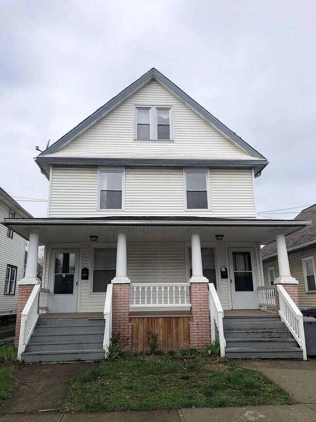 Building Photo - 3870 W 19th St