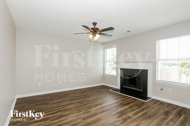 Building Photo - 457 Brunswick Circle