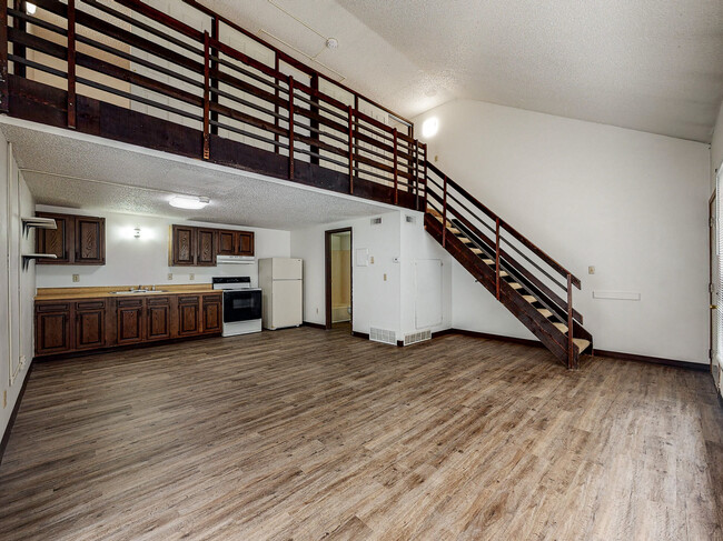 Foto del edificio - 320 Stanton Ave