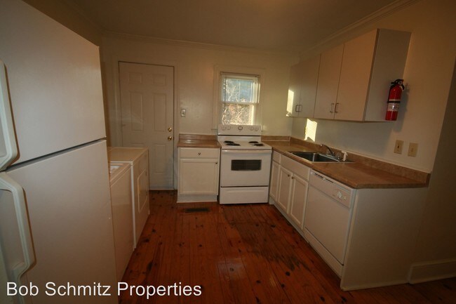 Foto del edificio - 1015 Sedgefield St