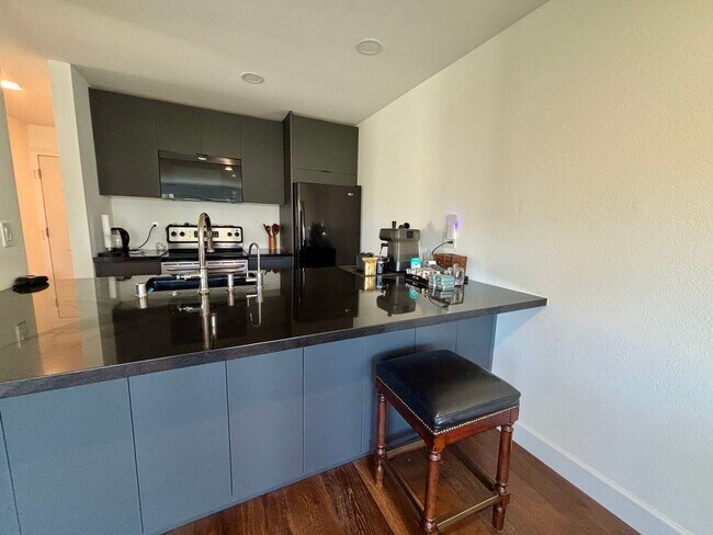 Foto del edificio - 2417 NW 59th St
