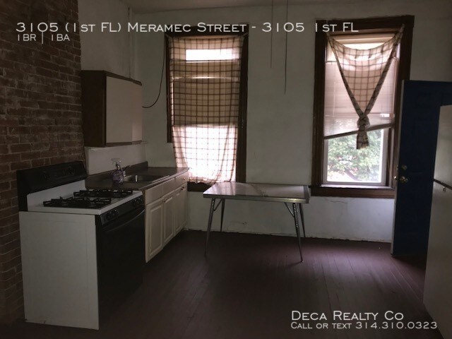 Building Photo - 1 Bedroom Apartment