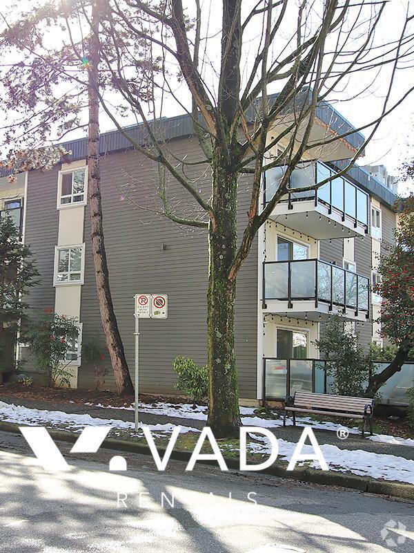 Building Photo - 1396 Burnaby St