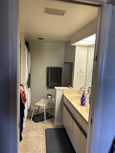 Building Photo - 433 Cerromar Ln