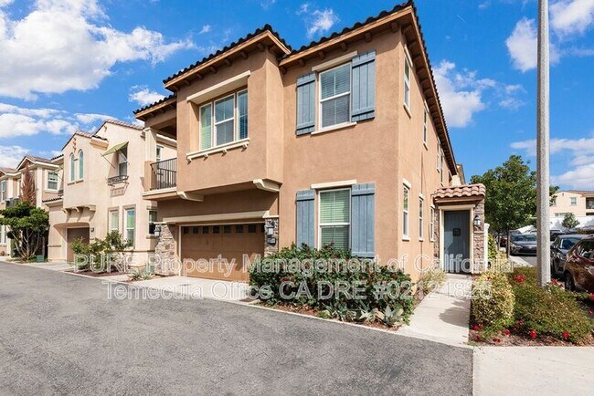 Foto del edificio - 32366 Turner Ln