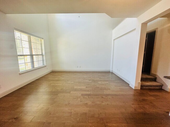 Foto del edificio - 6274 Davison Wy