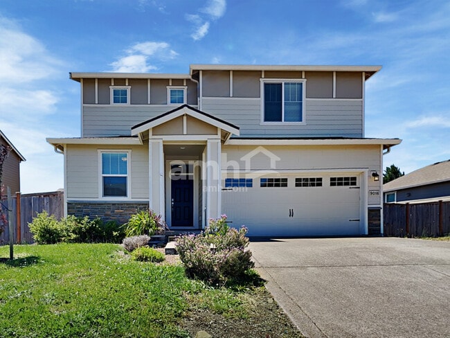 Building Photo - 9016 NE 165th Ave