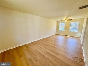 Building Photo - 1193 Maple Ave