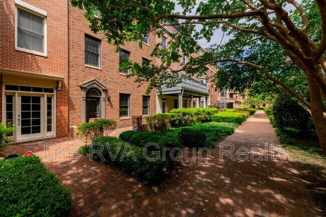 Foto del edificio - 114 Cedar Works Row